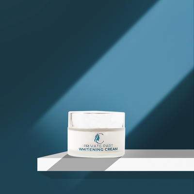 𝐂𝐥𝐢𝐧𝐢𝐜𝐚𝐫𝐞 Private Part Whitening Cream - 30gm